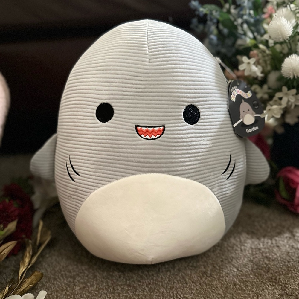 ❤️Corduroy Gordon the Shark Squishmallows - 12”- Select Series. NWT